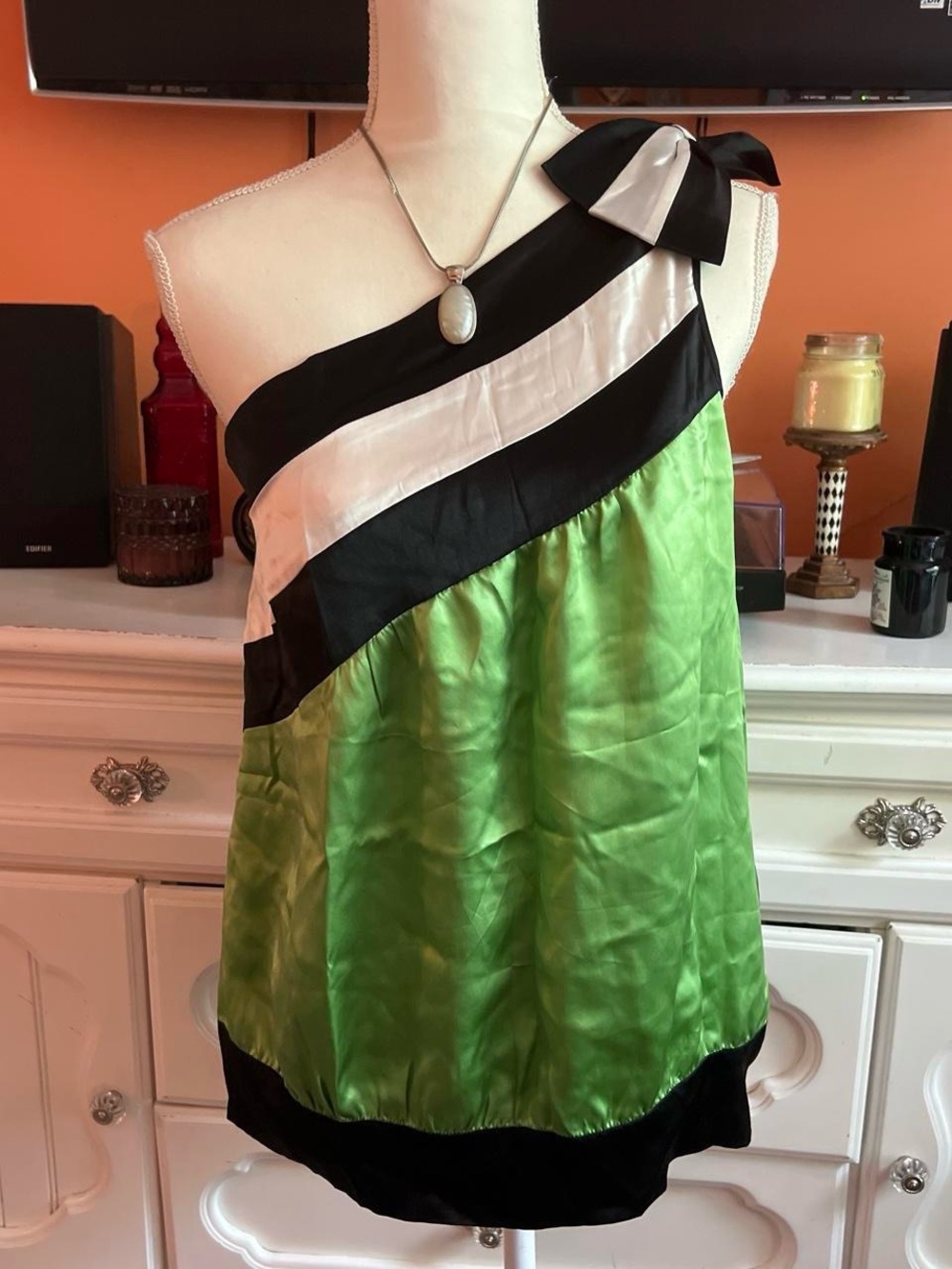 bebe One-Shoulder Green Satin Colorblock Camisole